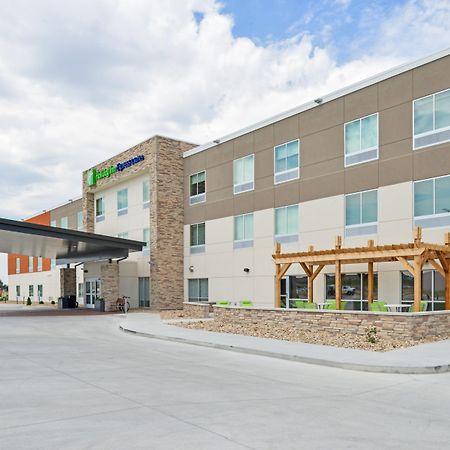 Holiday Inn Express & Suites - Chadron By Ihg Zewnętrze zdjęcie