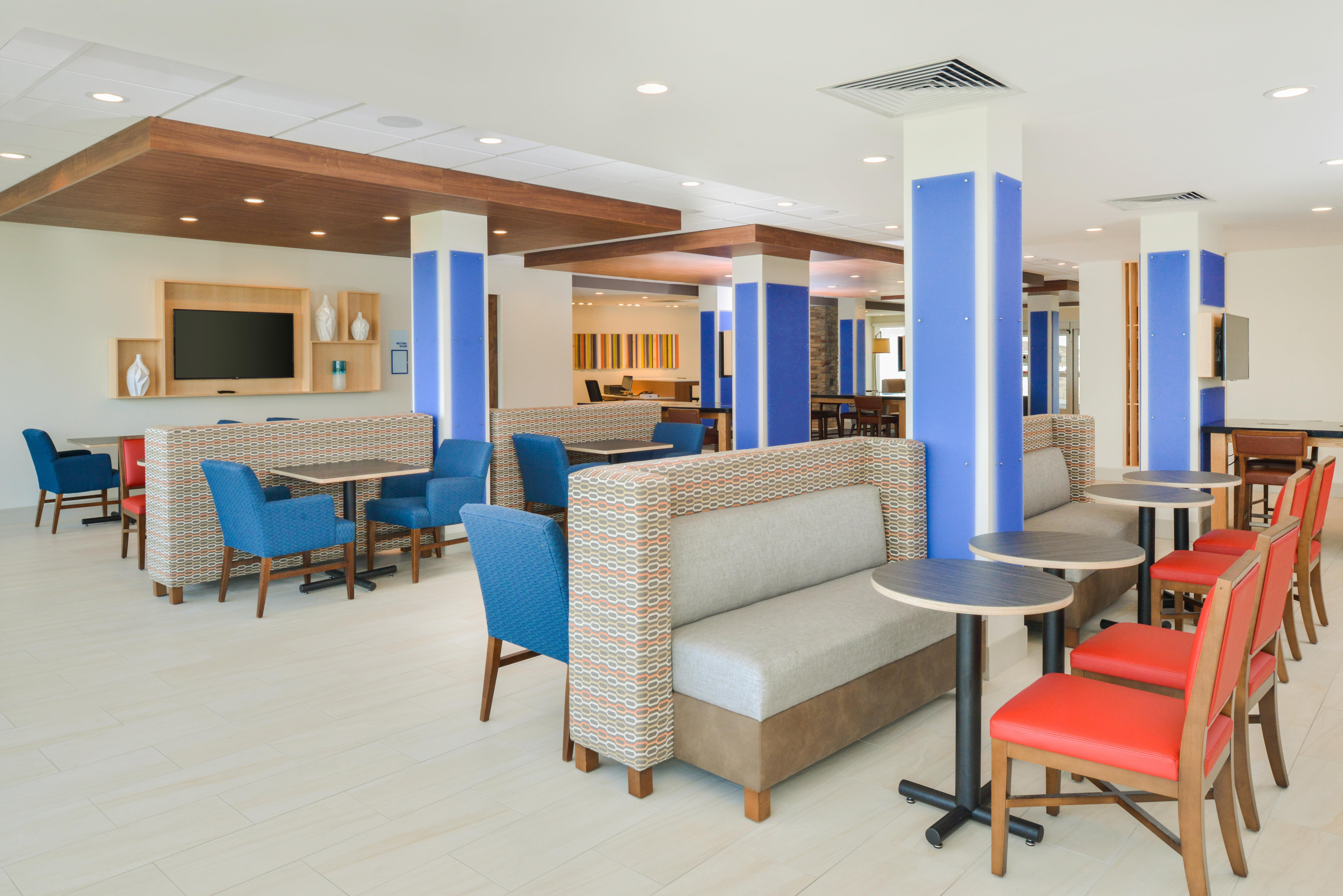 Holiday Inn Express & Suites - Chadron By Ihg Zewnętrze zdjęcie